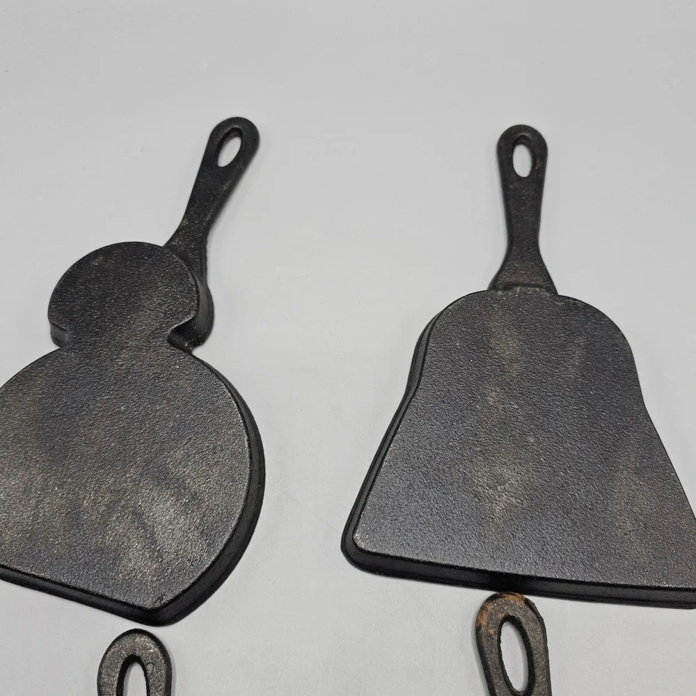 Star Wars Darth Vader, Mandalorian, Baby Yoda, Yo BB-8 Cast Iron Baking Skillet